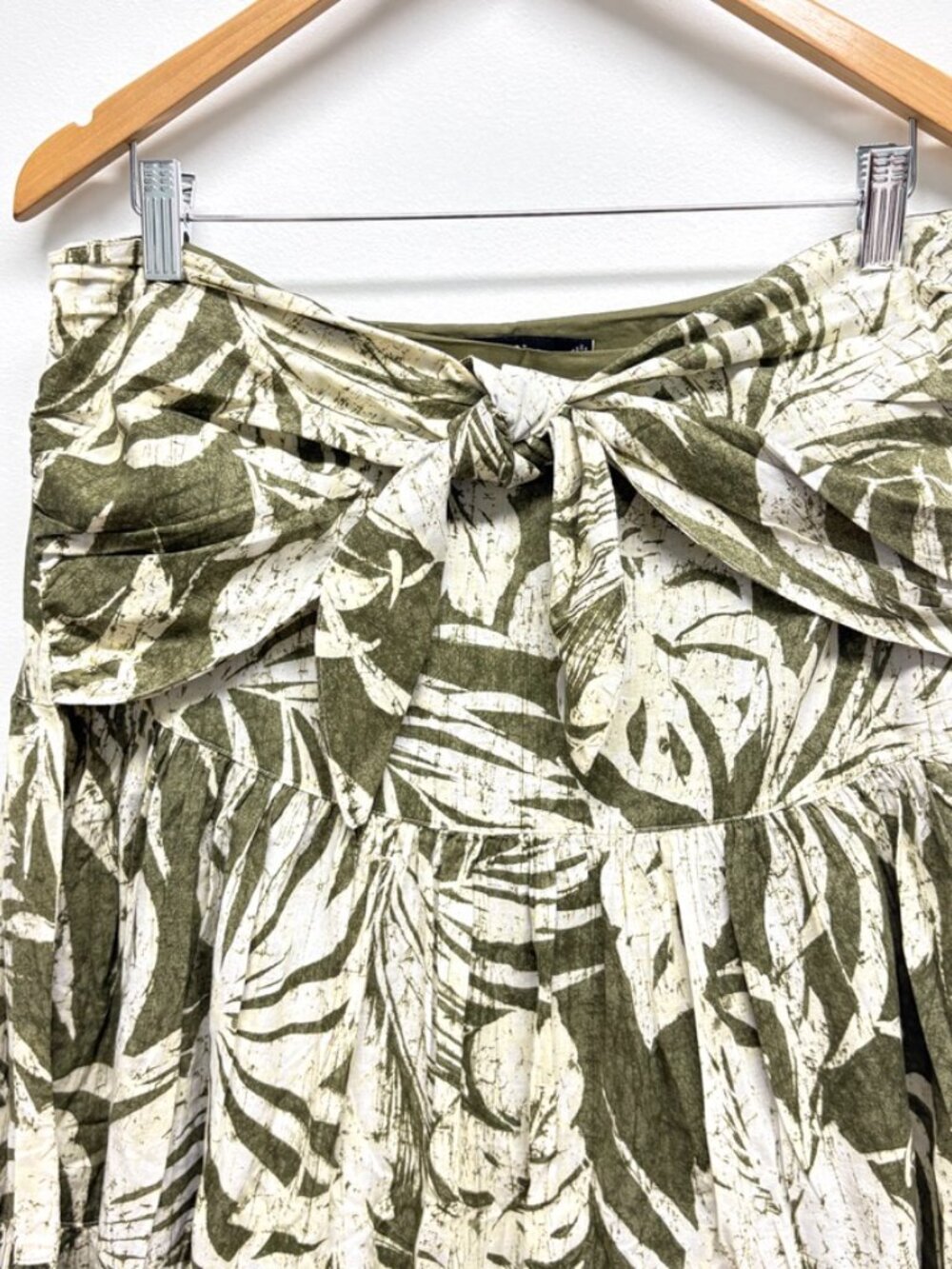 Lauren Ralph Lauren Tropical Leaf Print Tiered Midi Skirt Sz 10 Tie Waist Resort - Picture 3 of 9